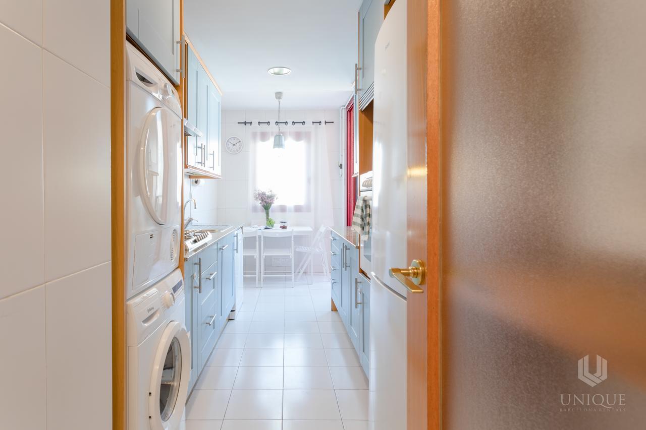Unique Rentals - Stylish Seafront Duplex บาร์เซโลนา ภายนอก รูปภาพ
