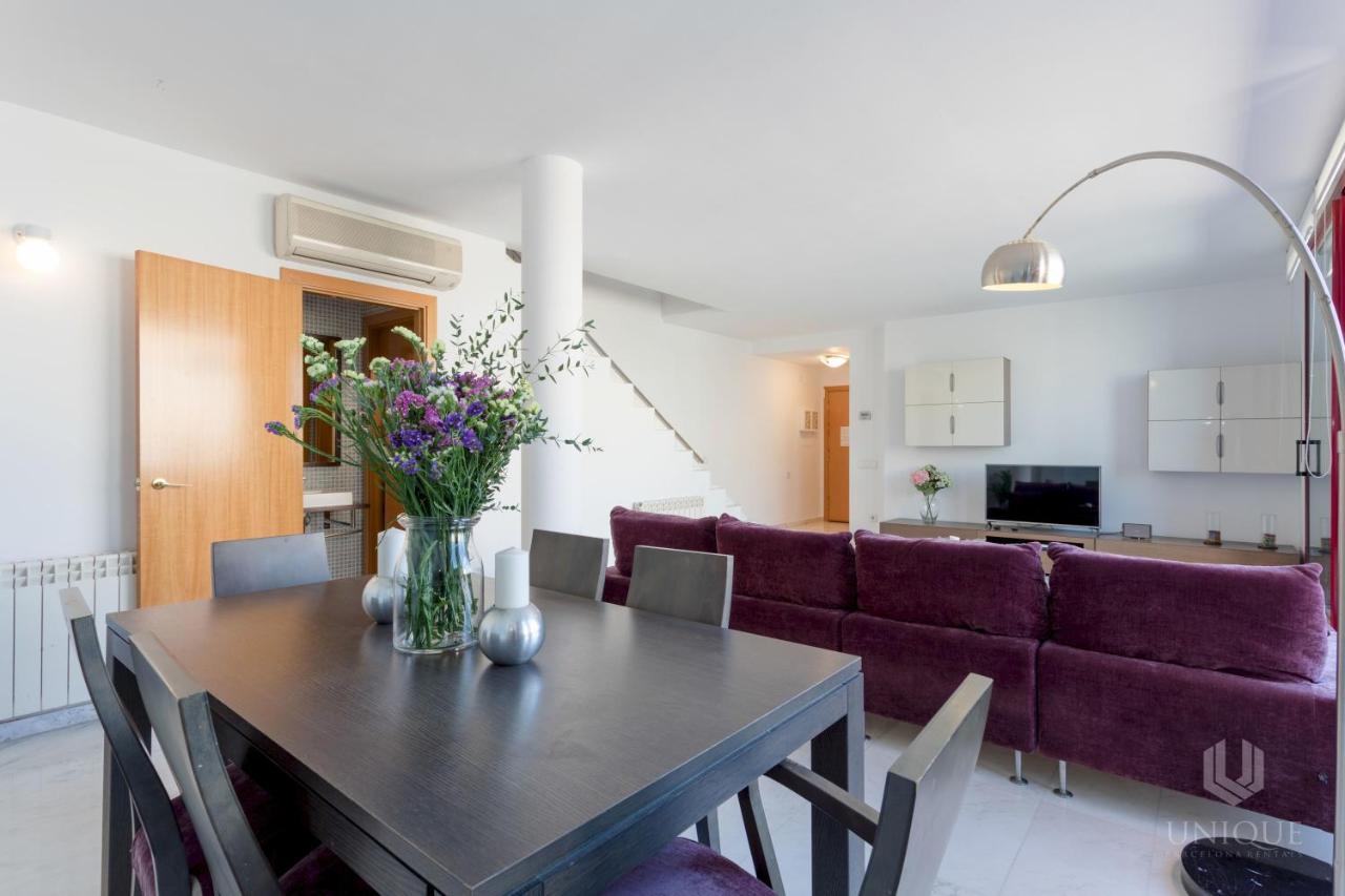 Unique Rentals - Stylish Seafront Duplex บาร์เซโลนา ภายนอก รูปภาพ