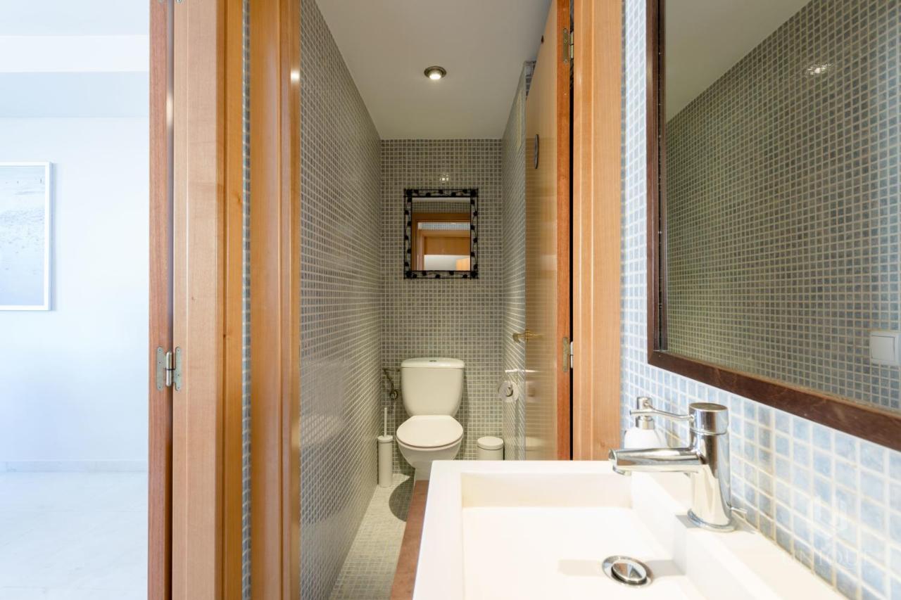 Unique Rentals - Stylish Seafront Duplex บาร์เซโลนา ภายนอก รูปภาพ