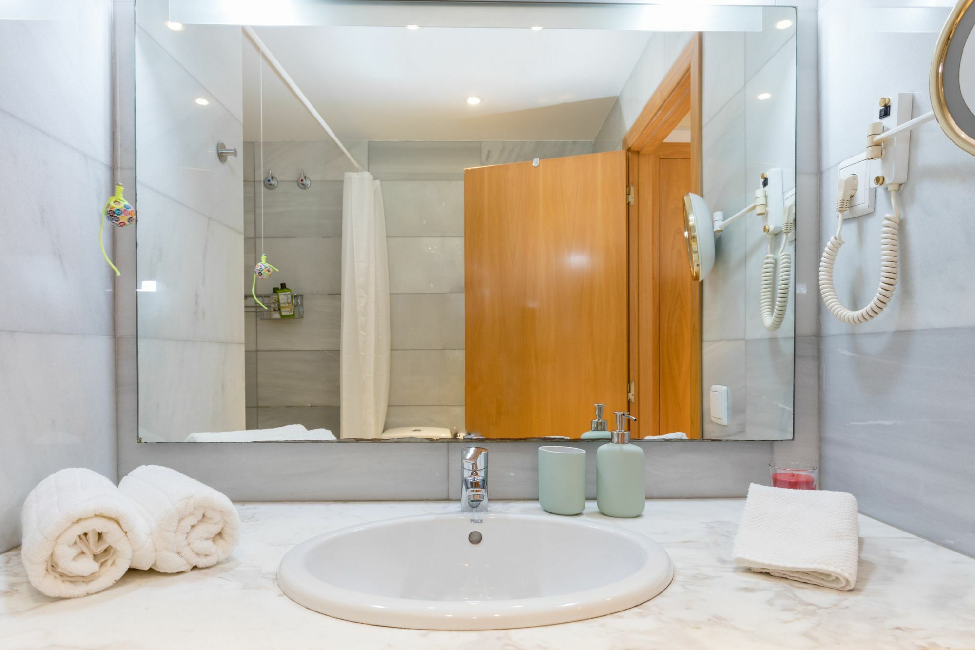 Unique Rentals - Stylish Seafront Duplex บาร์เซโลนา ภายนอก รูปภาพ