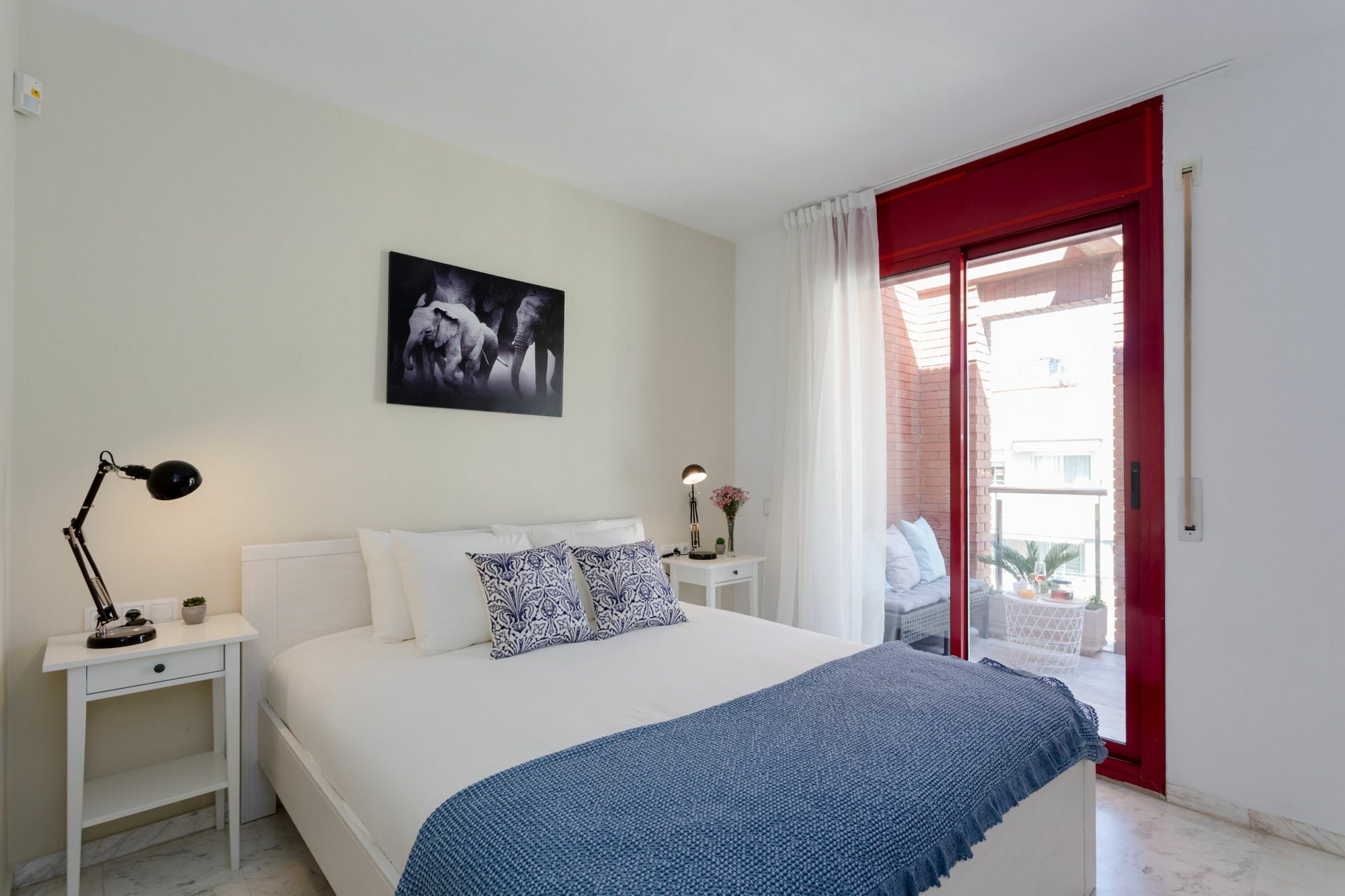 Unique Rentals - Stylish Seafront Duplex บาร์เซโลนา ภายนอก รูปภาพ