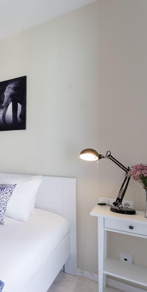 Unique Rentals - Stylish Seafront Duplex บาร์เซโลนา ภายนอก รูปภาพ